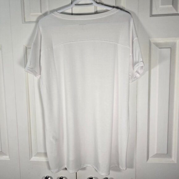 NWT Amazon Essentials Black Women's Relaxed-Fit Crewneck T-Shirt - Size Large - Picture 2 of 6